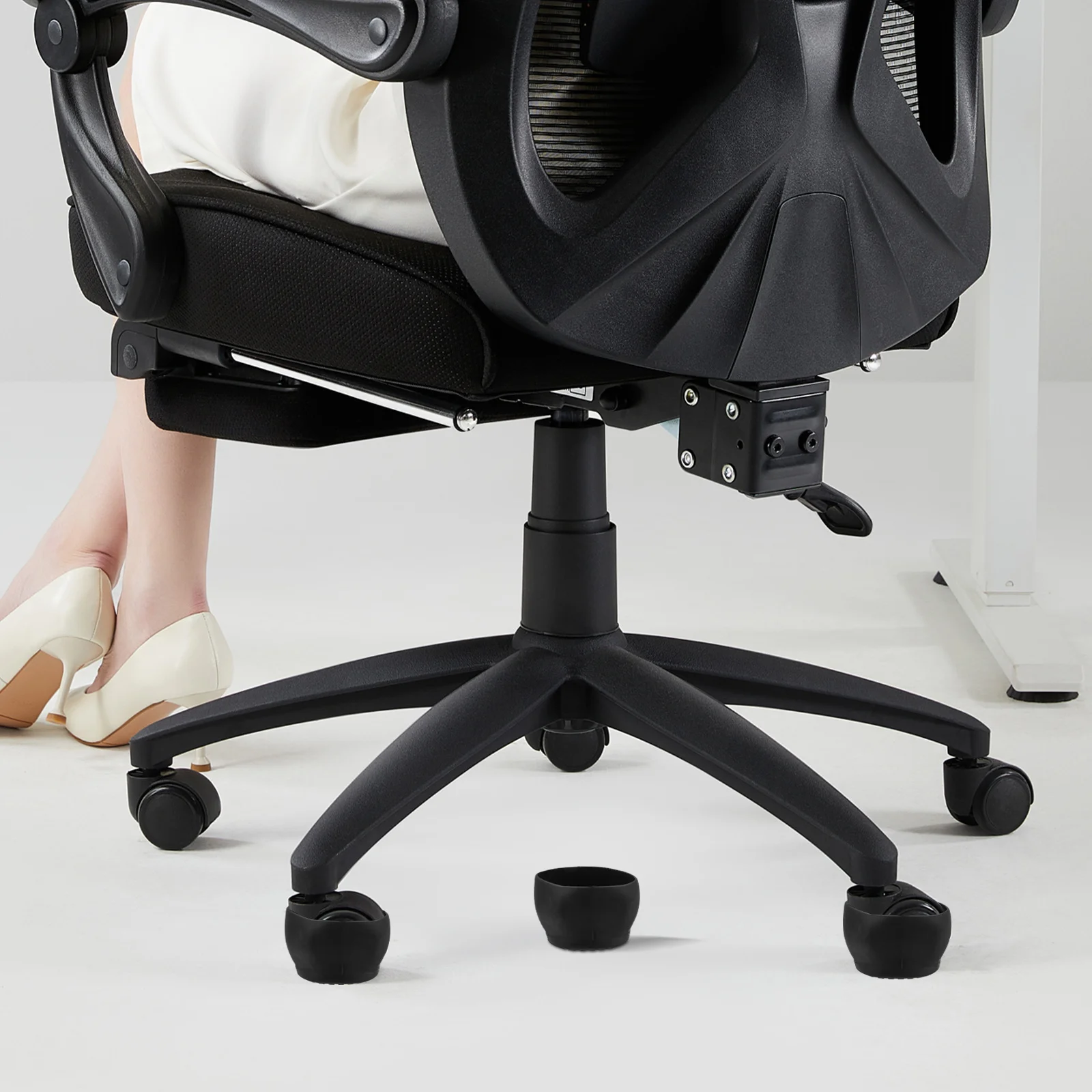 

5Pcs Computer Chair Wheels Caps Plastic Feet Protectors Quiet Glide Chair Leg Covers Office Furniture Pads