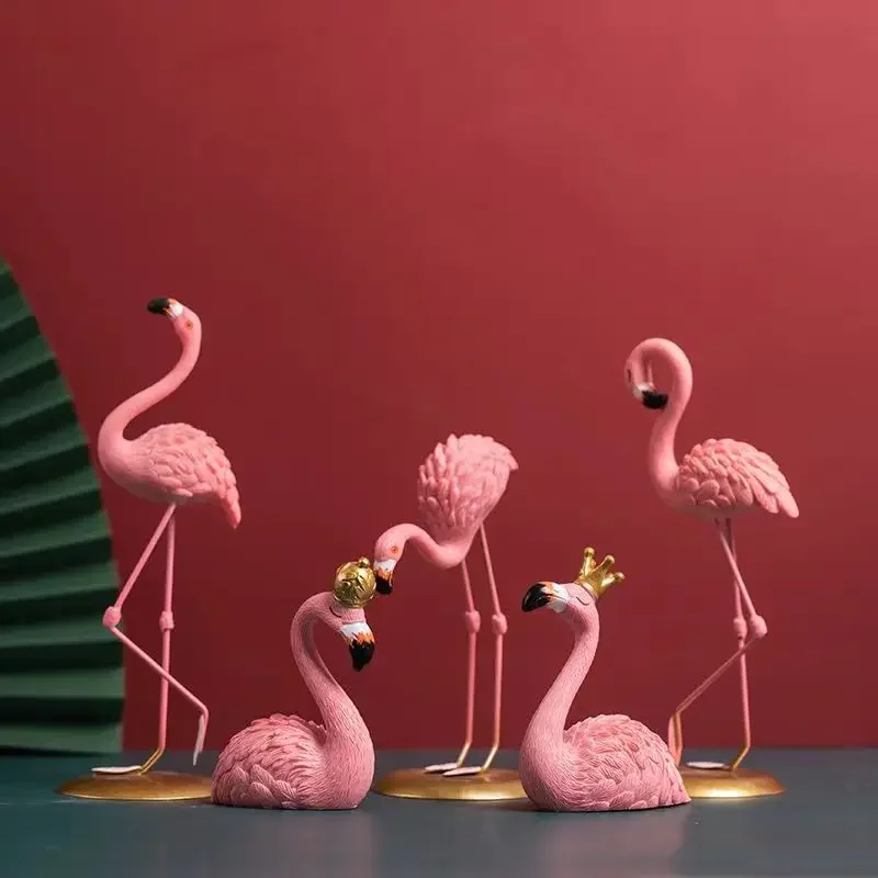 

Nordic Inst Light Luxury Creative Resin Figurines Crafts Flamingo Desk Decoration Living Room Desk Decor Accessories Home Deco