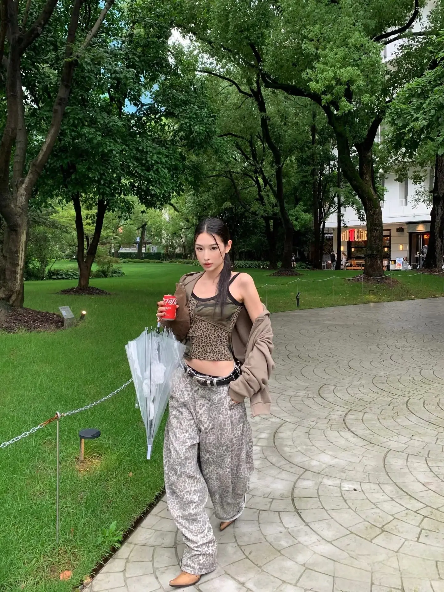 

Женские джинсы с эффектом потертости и леопардовым принтом, свободного кроя, модные, удлиненные, с натуральной талией, из хлопка