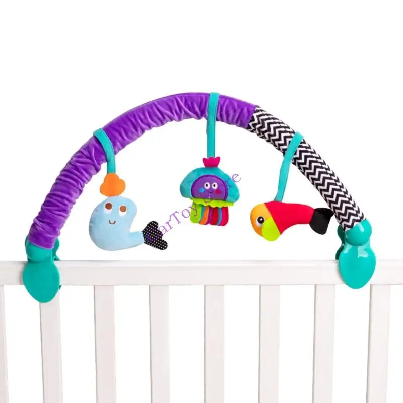 象のデザインの柔らかい布のベビーカー クランプ取り付け可能な乳母車の人形のおもちゃ