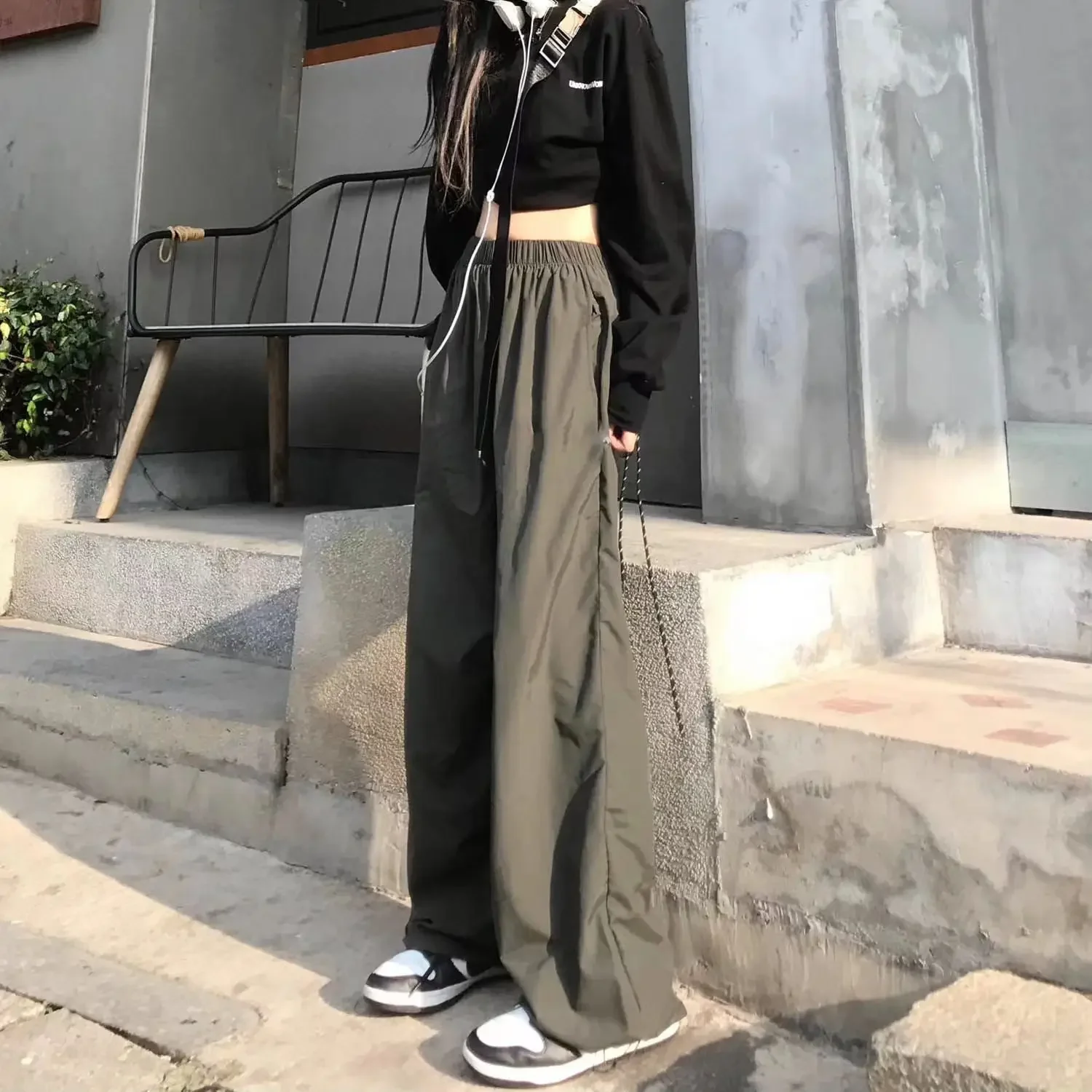 Women Loose Casual Pants Lazy Style Retro American Style Cargo Pants Woman Streetwear Elastic Waist Wide Leg Trousers Overalls