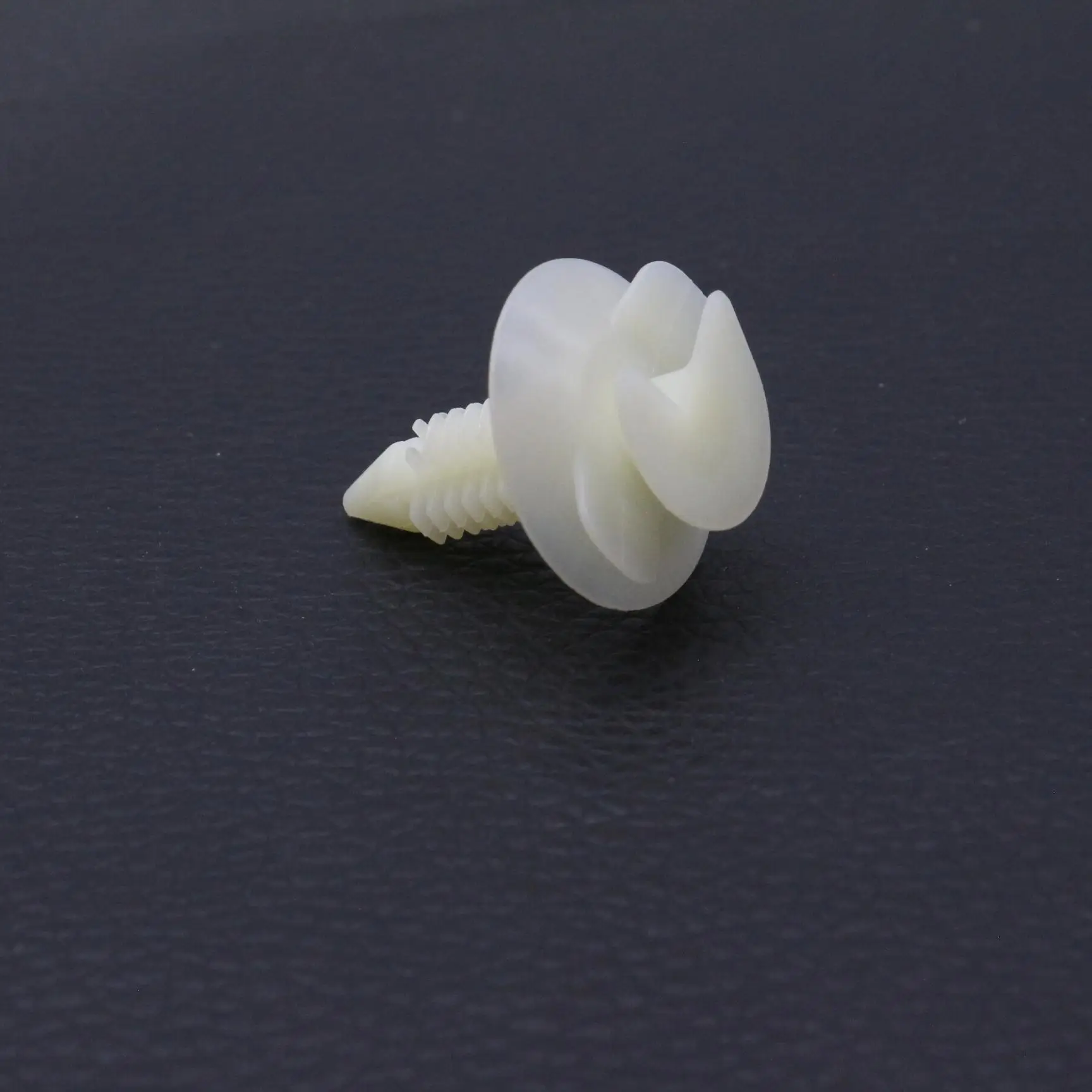 20 pcs Door Trim Retainer Pin Moulding Clips Compatible With Fiat Panda 5755291 White Nylon Fasteners