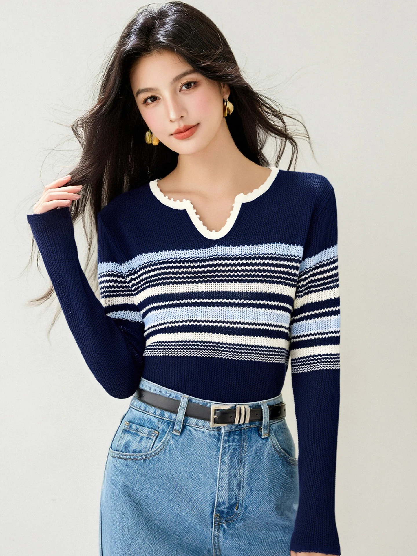 

Women's New T-shirt Autumn Fashion Striped Streetwear Casual Slim Long Sleeves T-shirt Sexy V-Neck Versatile Lady Tees Top