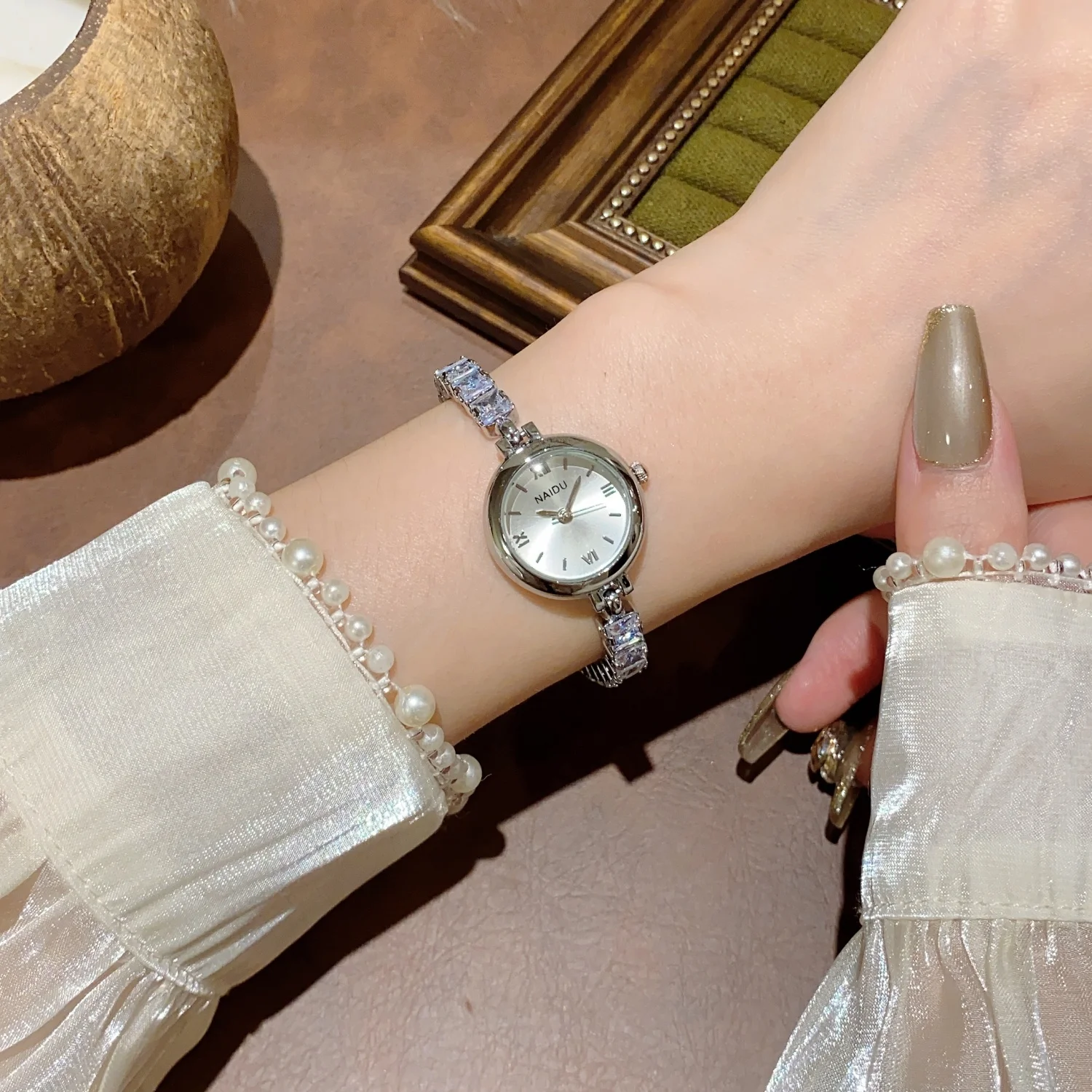 Luxury Diamond Studded Women's Watch Small Dial Ladies Elegant Quartz Watches Gift Bracelet Strap Wristwatch Montre Femme