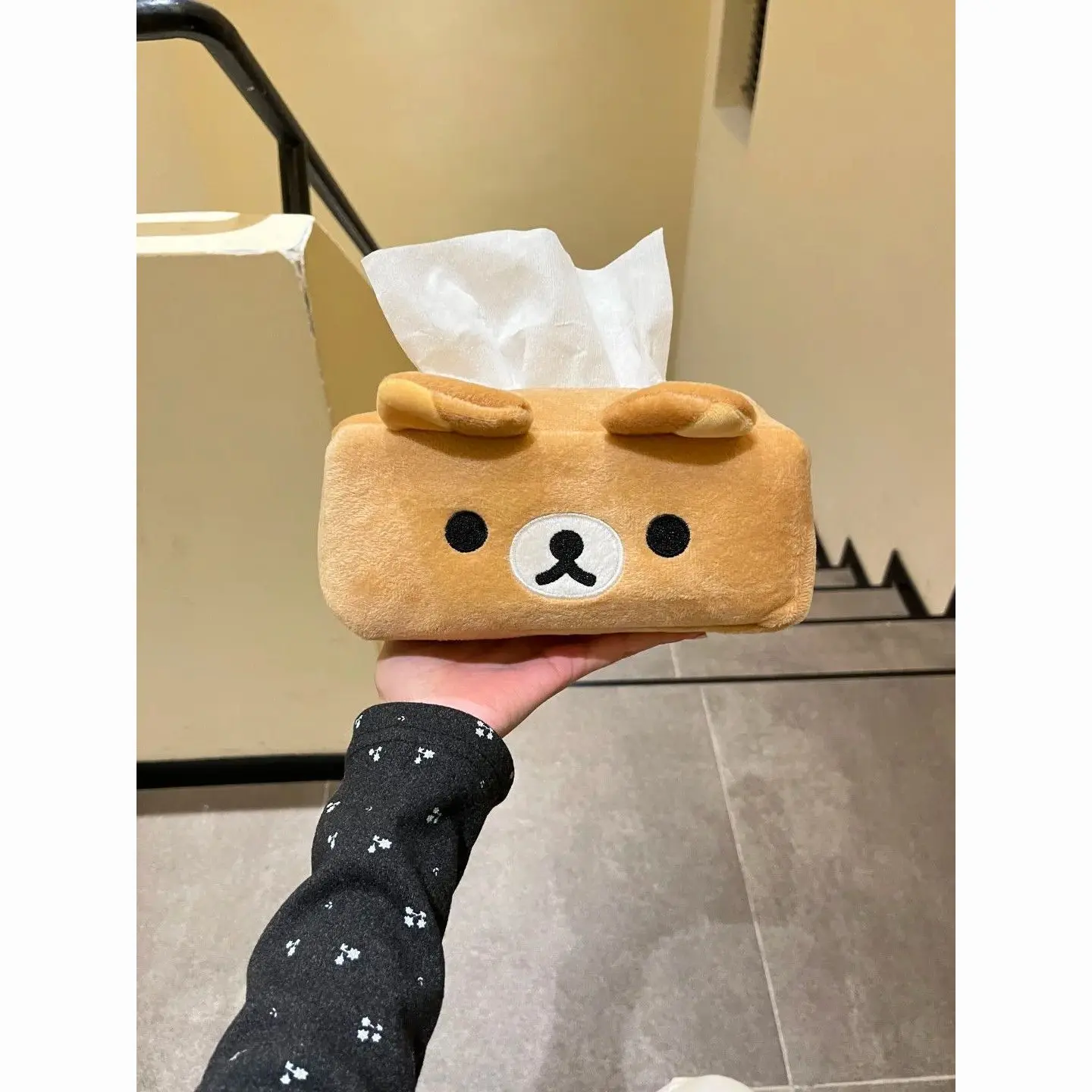 Rilakkuma Plush Tissue Box, Cute Cartoon Napkin Holder for Dormitory, Living Room, Bathroom and Car, Creative Tissue Dispenser