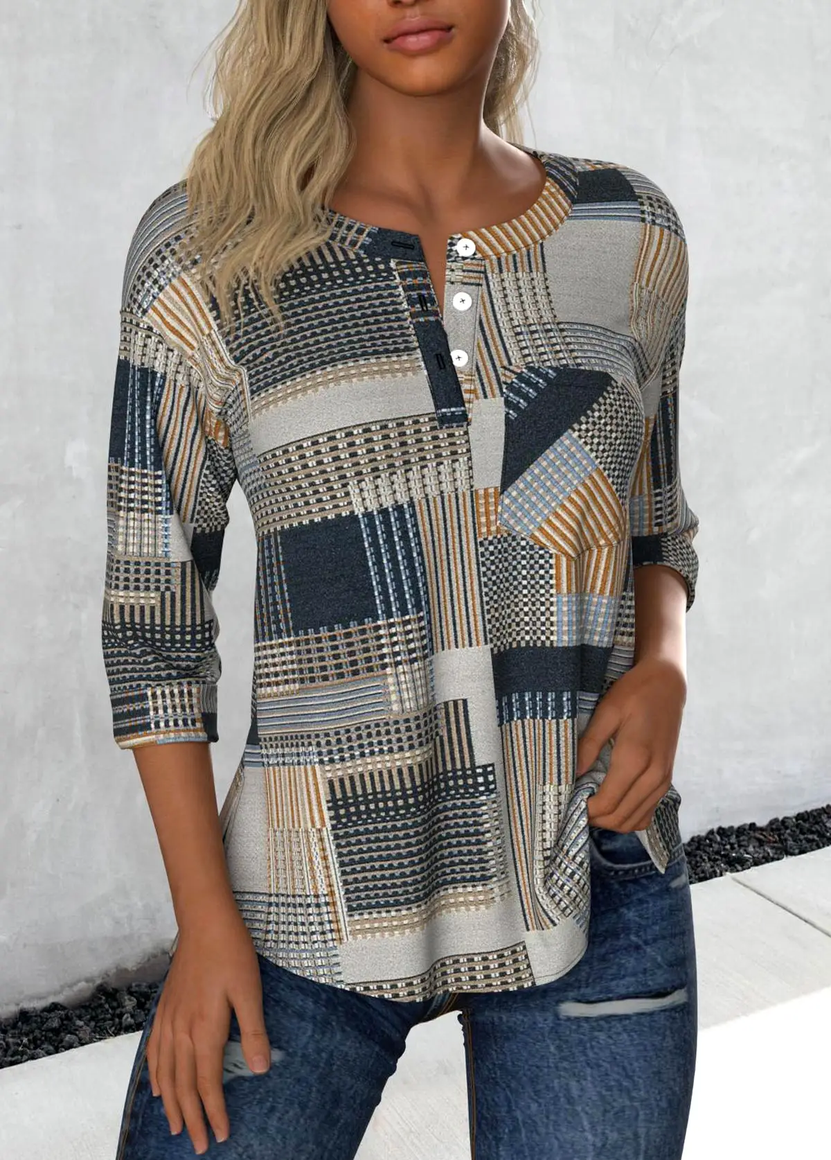 Plus Size Women's 3/4 Sleeve V-neck Graphic Buttons Top