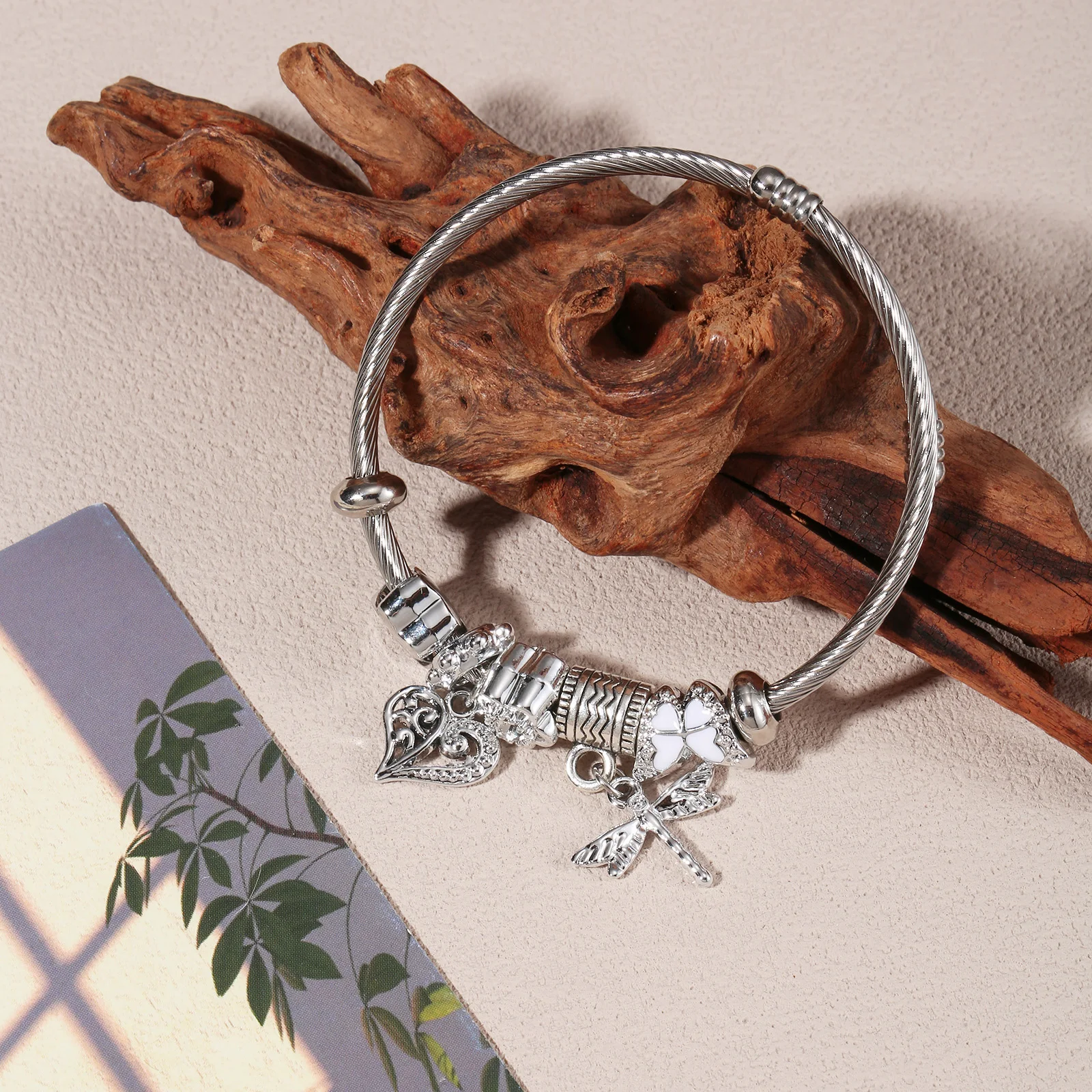 

Silvery Stainless Steel Charm Bangle with Dragonfly and Heart Pendants for Women