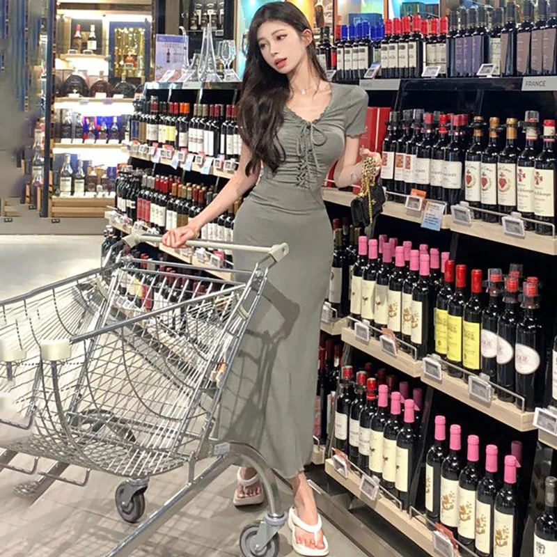 2026 Hot Summer Short Sleeve Sexy V-neck Draw String Dress for Women Korean Slim Fit and Slimming Temperament Elegant Long Dress