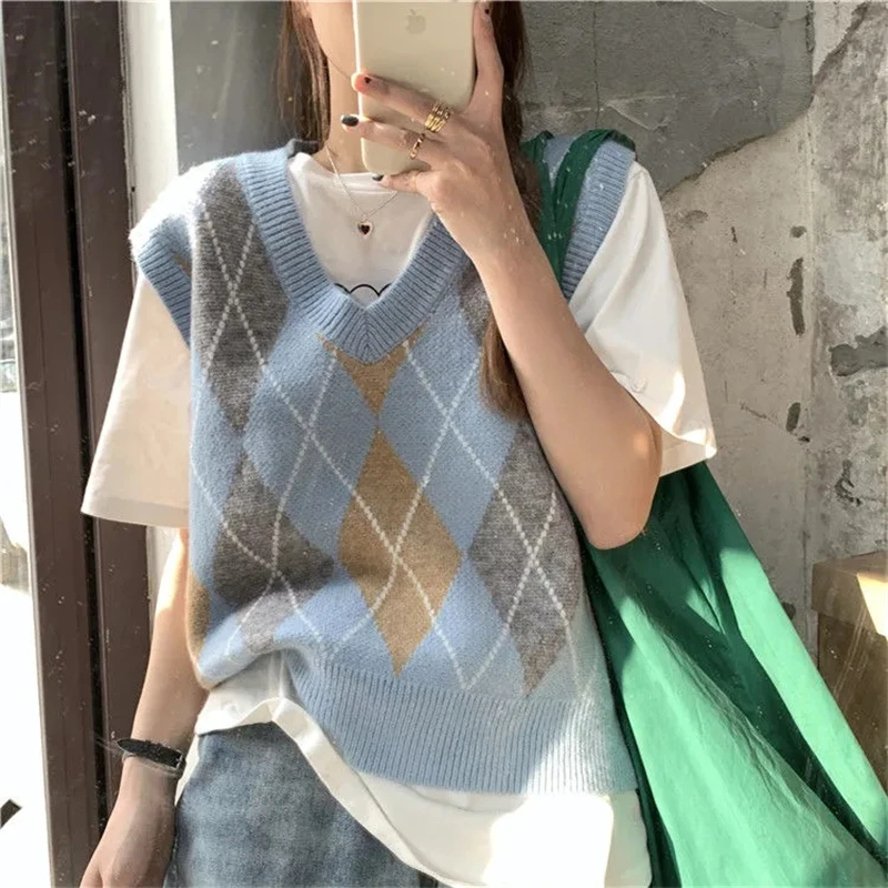 Vintage Plaid Sweater Vests Women Stylish S-3xl Autumn V-neck Panelled Sleeveless Jumpers Knitwear Female Warm Knitting Pullover