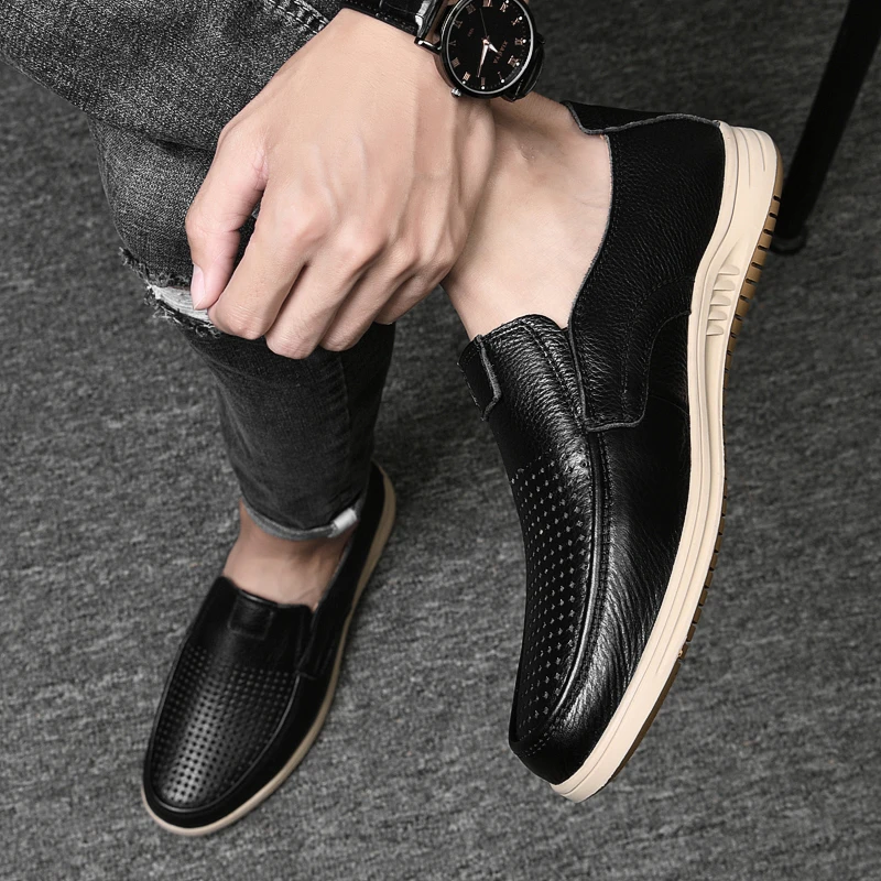 Brand Men Oxfords Shoe British Style Men Genuine Leather Business Shoes High Quality Men Flats Perforated and Breathable Loafers