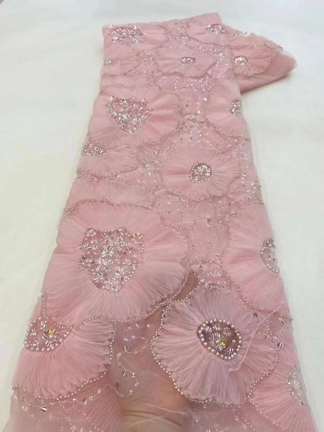 

Fashion African Design Fabric Heavy Process Handmade Beads Sequins Net Lace Party Evening Dress Sewing Material Wedding QF0920
