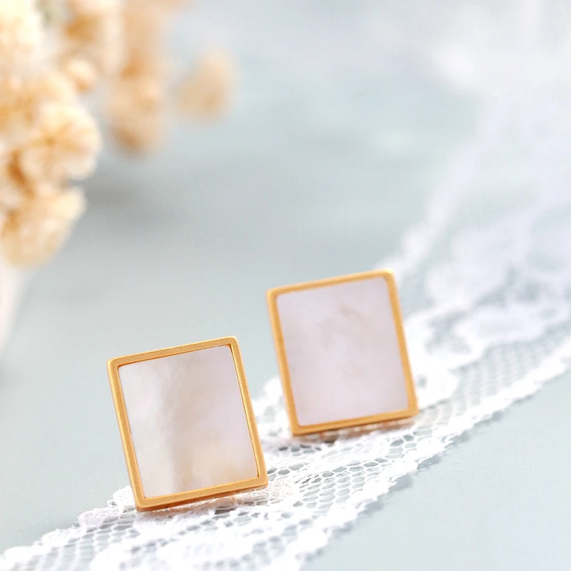 Natural Beauty 925 Sterling Silver Earring Inlaid Natural Abalone and White Shell 18K Gold Plated Square Earring Jewelry Gift