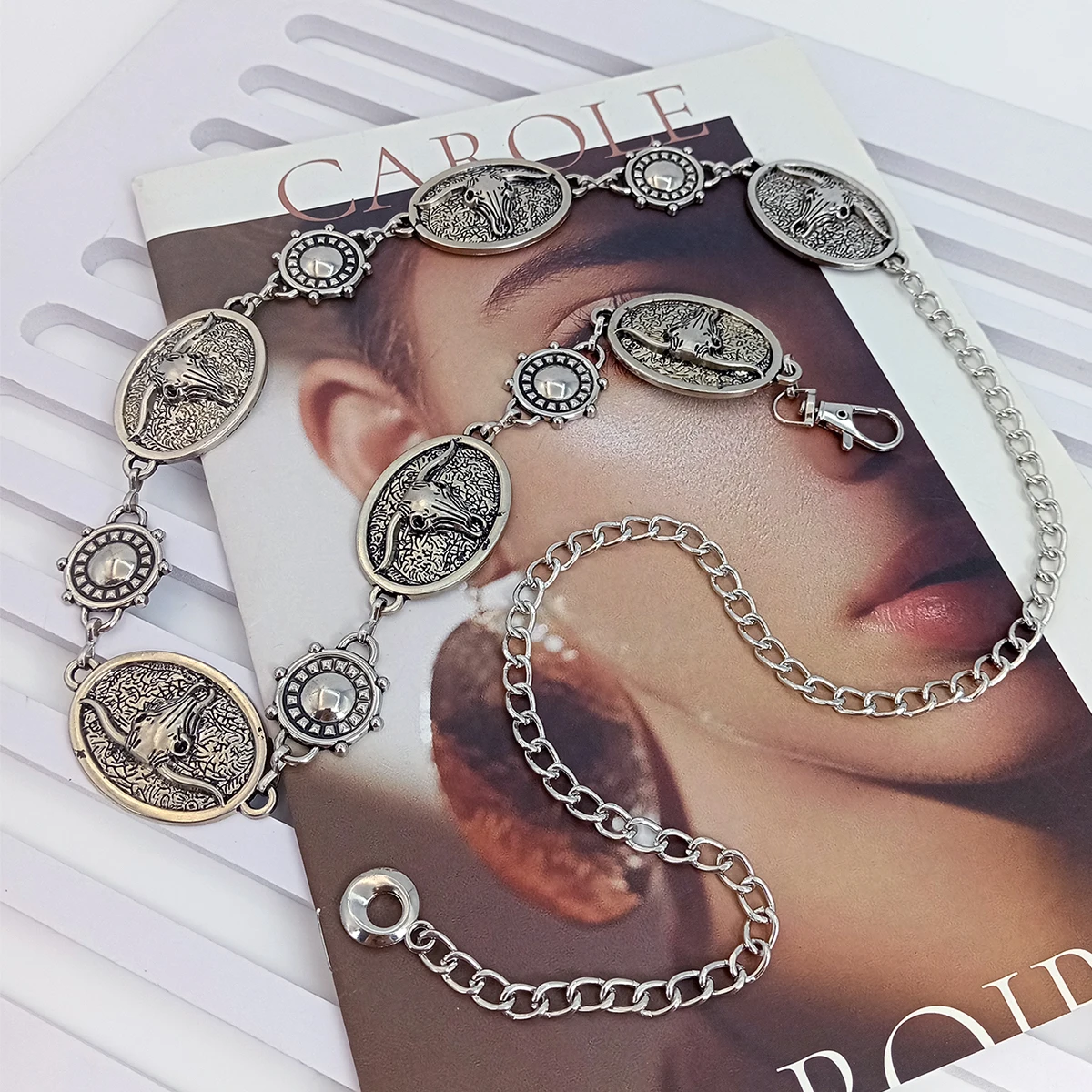 خمر الفضة حزام على شكل سلسلة الشمس الثور عملات الإناث الخصر Y2K فستان حزام مصمم أحزمة للنساء عالية الجودة الشرير مشد