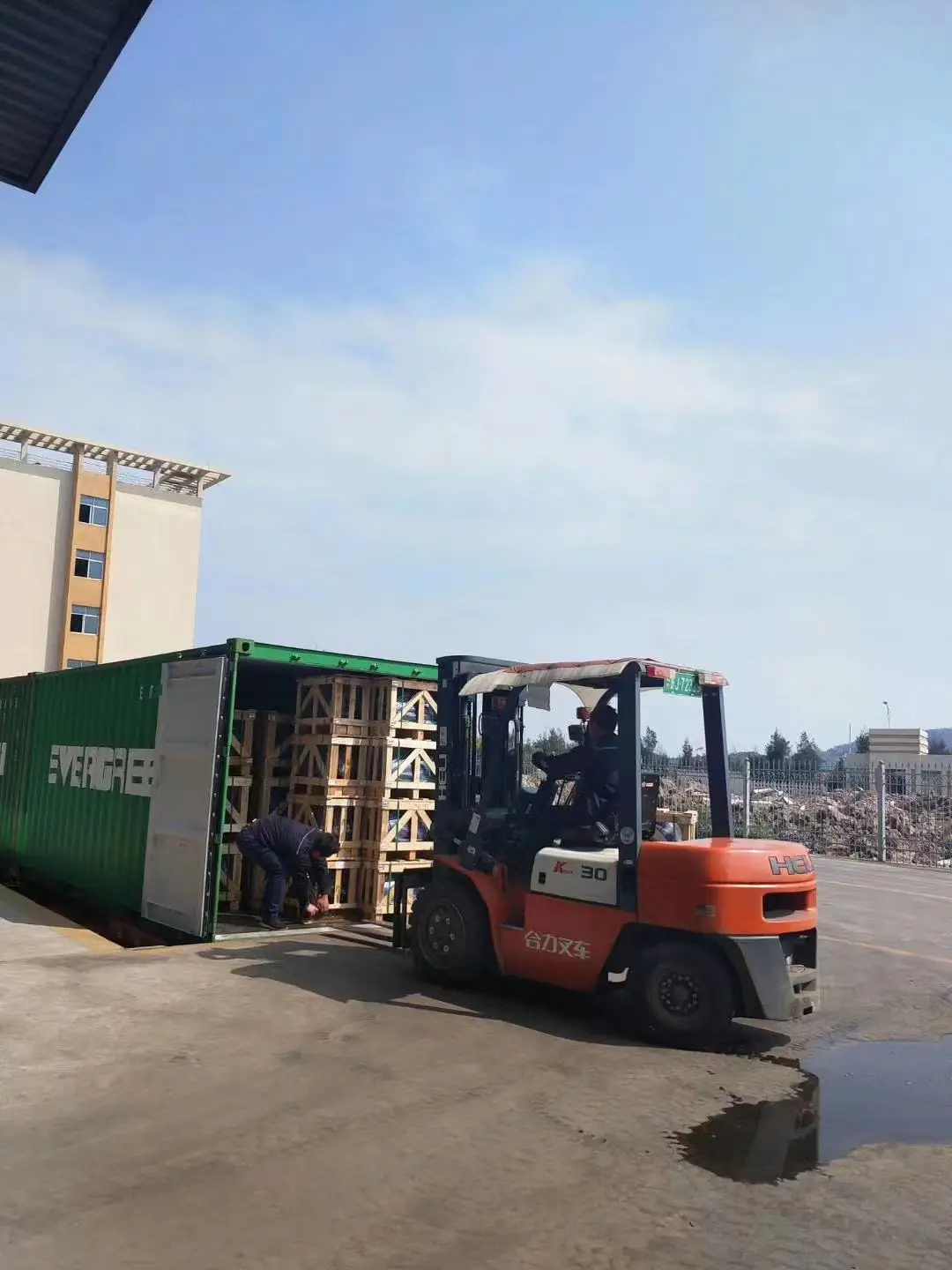 كفاءة عالية 18.5KW 25hp YE3-180M-4 نمط جديد 4-القطب 3-Phase محرك تحريض يعمل بالتيار المتردد منخفضة الضوضاء السنجاب قفص المحرك أفضل بائع
