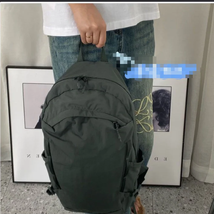 حقيبة ظهر خفيفة الوزن مقاومة للماء للمشي لمسافات طويلة، حقيبة محايدة بحمالتين للكتف سعة 4 لتر، بأسلوب بريطاني وإغلاق بسحاب، ...