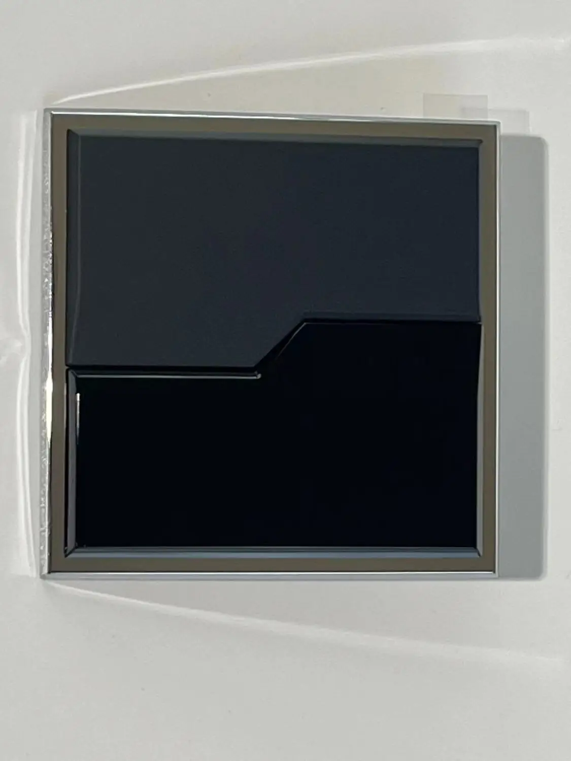 

Hood Emblems for LYNK & CO 010203050609 Original