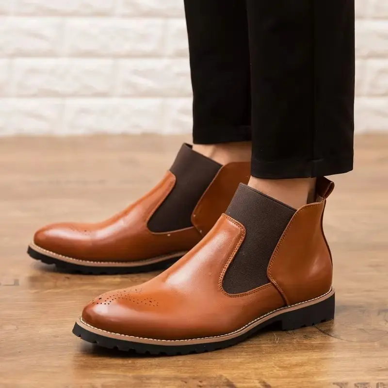 

Red Luxury Leather Boots Men Classic Retro Chelsea Boots Slip-on Formal Business Shoes Man Designer Big Size Fashion Ankle Boot