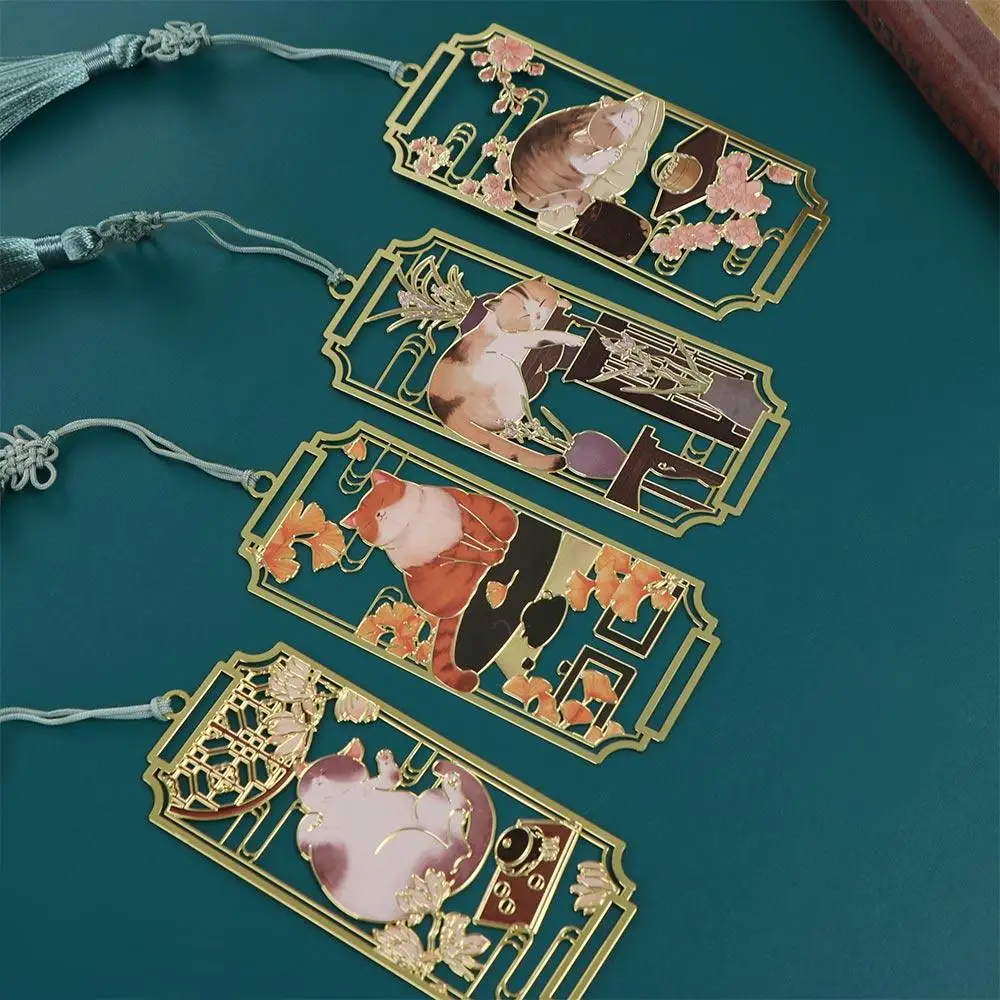 

Cat Hollowed Cat Bookmark Tassels Chinese Style Metal Reading Bookmark Retro Flower Chinese Style Bookmarks Teachers'Day Gift