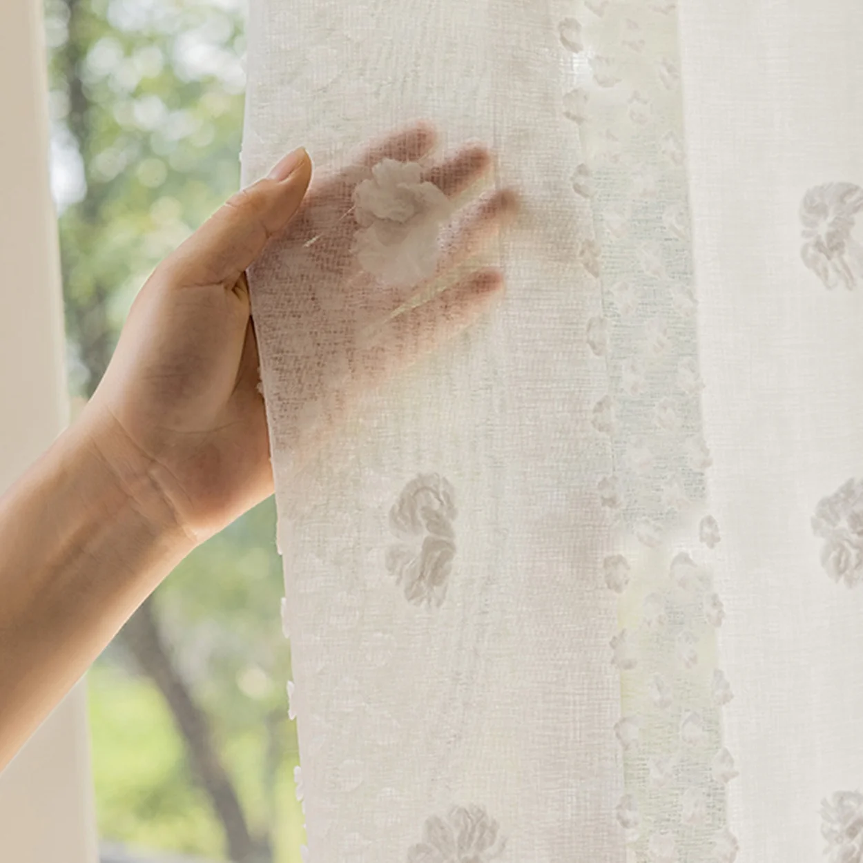 1pc Boho-chic Elegant Semi-Sheer Curtain with Flower, Pastoral Style Flower Window Tulle, Light-Filtering Grommet Panel for Room