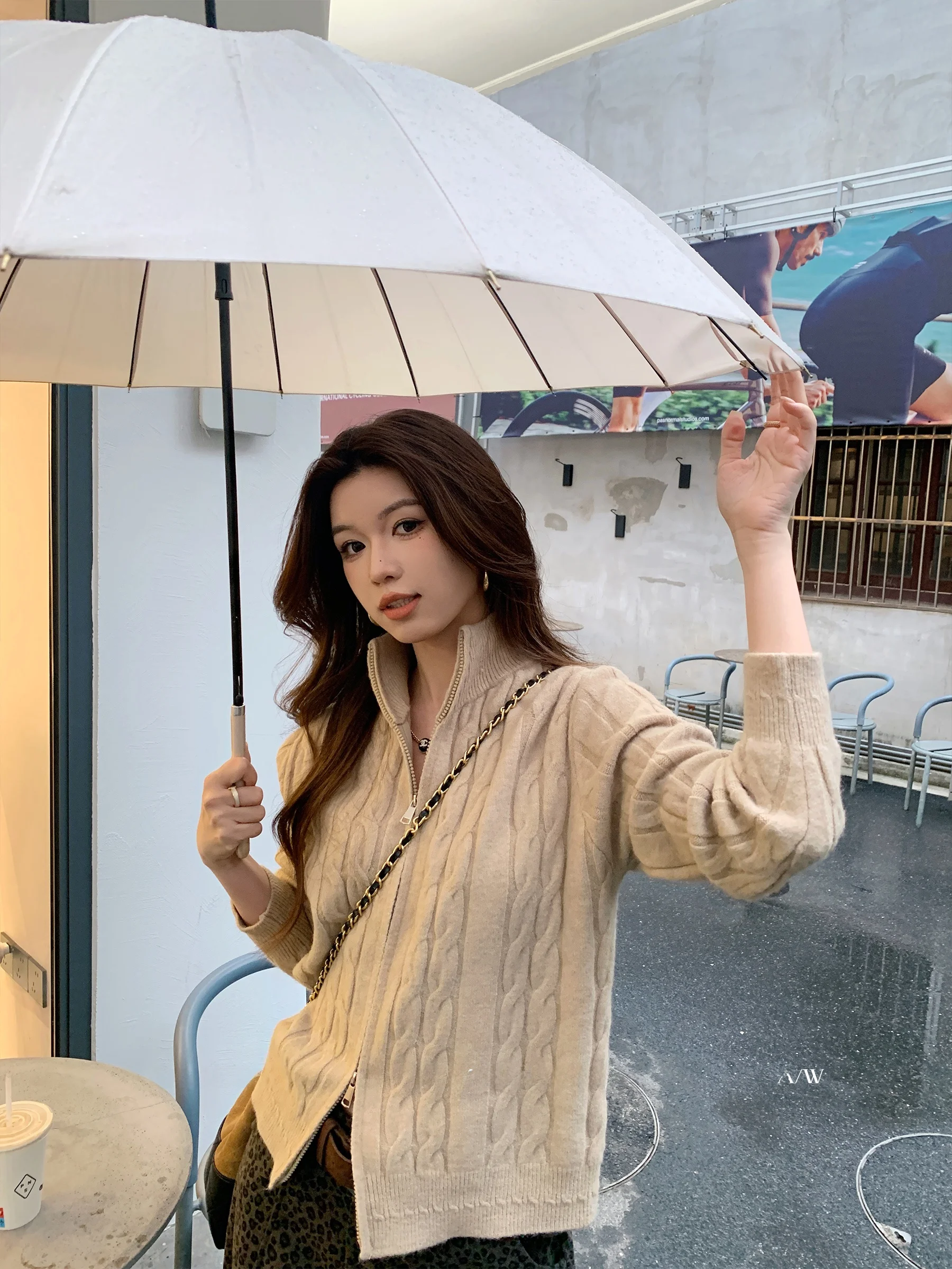 

Женский вязаный кардиган Sam Seoi с воротником-стойкой, утепленный, с узором «спираль», на молнии, в корейском стиле