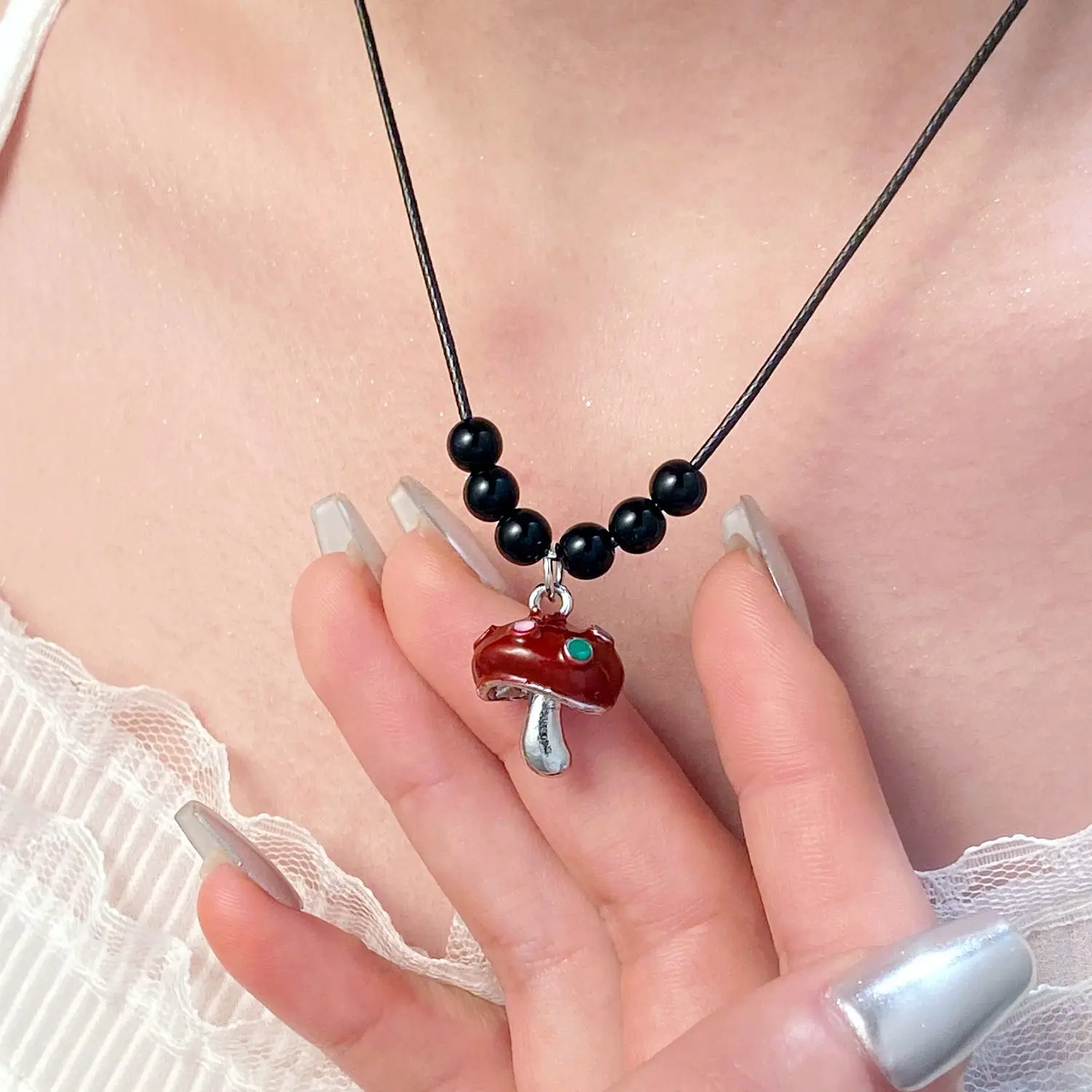 New Fashion Colored Dripping Glaze Mushroom Pendant Necklace for Wonen Pull Rope Charm Collarbone Chain Party Jewerly Gifts