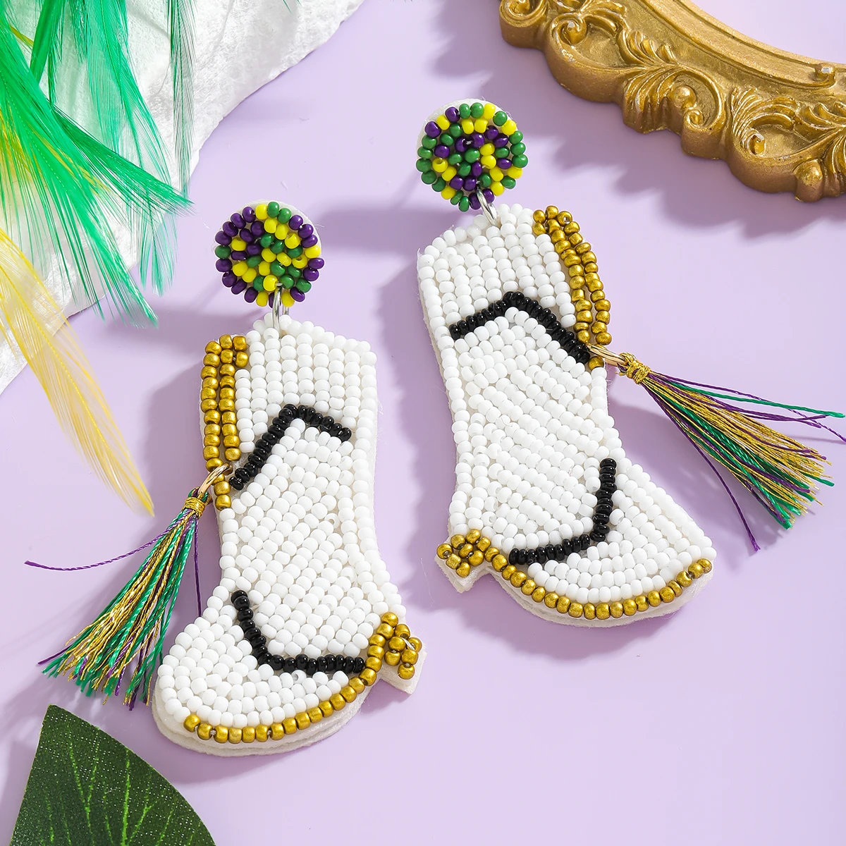 Mardi Gras Handmade Beaded White Boots Dangle Earrings For Women Creative Designed Carnival Holiday Accessory Party Gifts