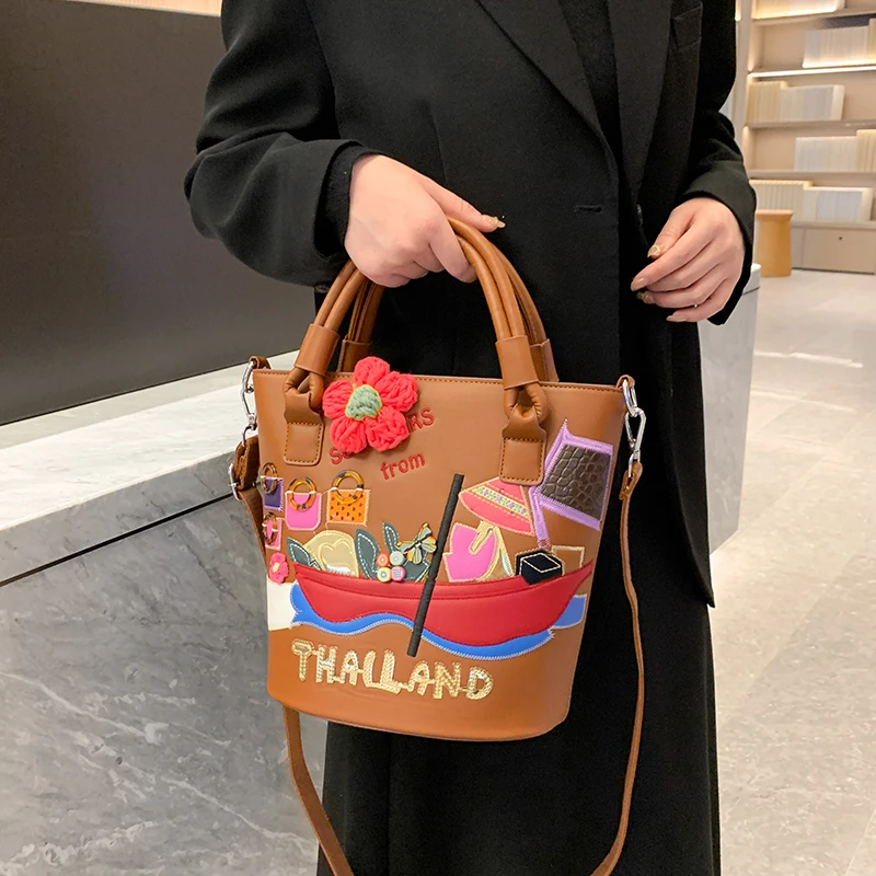 Women Bag Ladies new Trend Handbags Shoulder Messenger European and American Fashion Splice Embroidery Decorative Bucket Bag