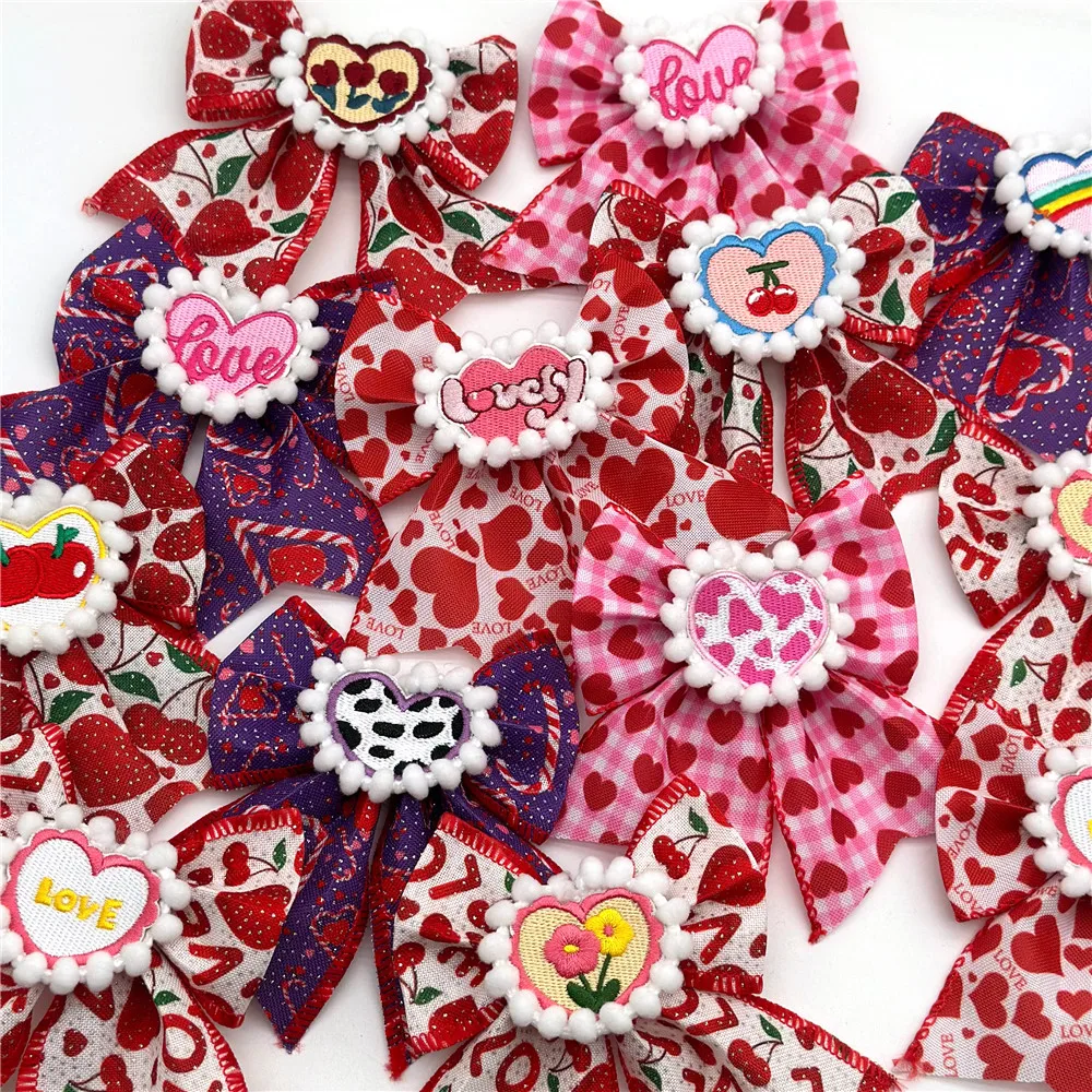 30/50pcs Valentine\'s Day Slidable Dog Bow Tie Exquisite Dog Collar Accessories Small Middle Dog Holiday Party Grooming Supplies