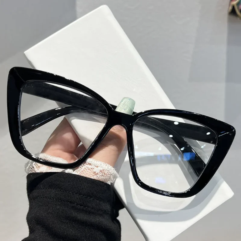 Transparent Oversized Large Frame Plain Glasses, Women Anti‑Blue Light Eyewear for Daily Wear & Screen Time