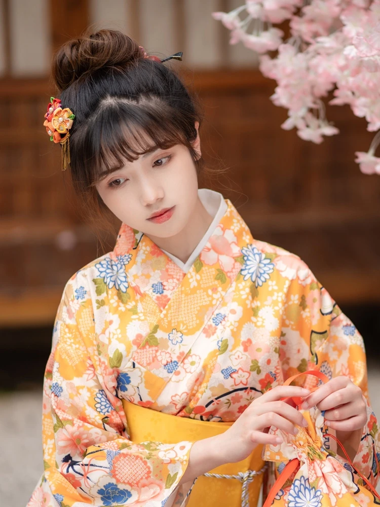 Japanese Style Bathrobe Yellow Small Fan Cute Girl Improved Kimono Blossom Season about Photography Clothes