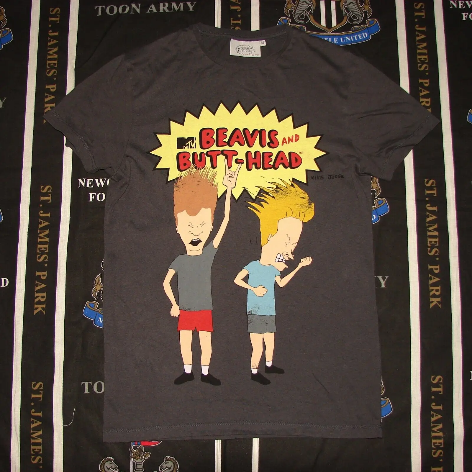 MTV Beavis and Butt-Head Mike Judge Cedar Wood State T-Shirt Mens 2013 Size XS