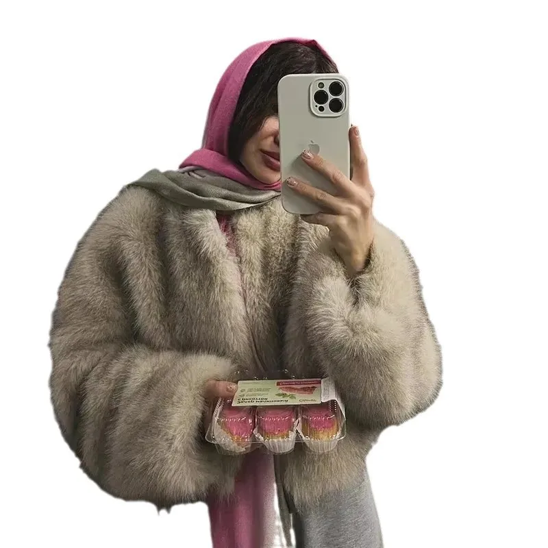 Women Faux Fox Fur Coats Casual Jackets color tipped O Neck Long Sleeves Open Stitch Loose Office Lady Street Wear 2025 Winter