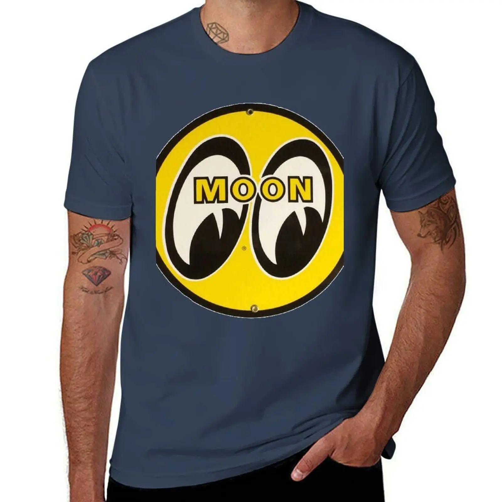 

Moon eyes Luna equipped with the classic logo T-Shirt Fitness Training Breathable Tee