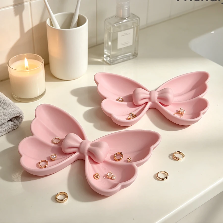 2Pcs New Arrival Bow-Shaped Jewelry Storage Tray 3D Scallop-Shaped Lace Bow Creative Design Soft Pink Matte Texture Girly Style Cute Design Double-Winged Compartmentalized Storage for Rings, Earrings, Necklaces, Bracelets, Dual-Purpose for Dressing Table, Bedside Table, Desktop Storage and Decoration, Compact and Portable, Space-Saving, Easy Access for Daily Use, Bedroom Home Decor, Trendy Accessories, a Favorite among Jewelry Lovers, Gift for Women