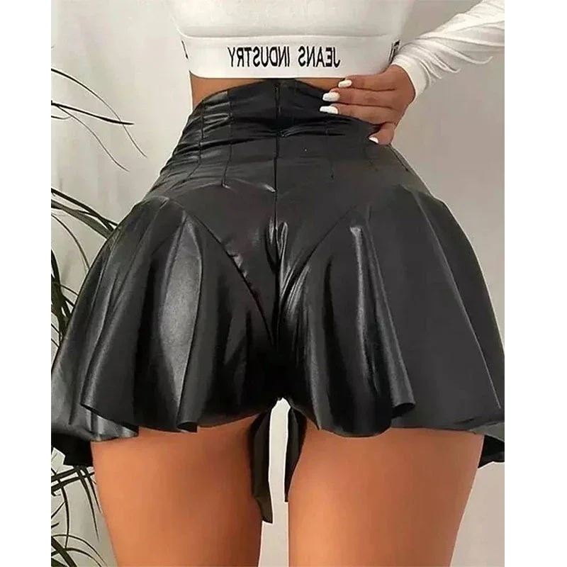 

Sexy Matte Leather Shorts Ruffe Women PU Mini Hakama Shorts Skirt Lady Stretch Slim Hot Pants Nightclub Costume Clubwear Custom