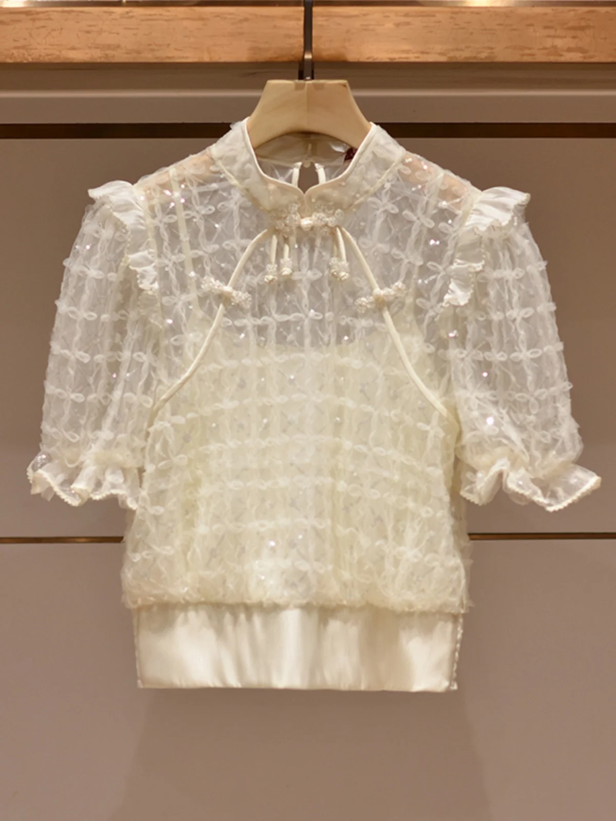 

New Chinese Sle Stand Collar Button up Lace Bubble Sve irt Women's Summer Ele Faionable Breathable Long Sve Top