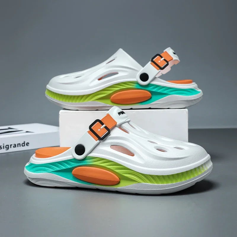 

Fashion Men Sandals Shoes Summer Beach Water Barefoot Shoes Casual Clogs Soft Waterproof Sports Men Slippers