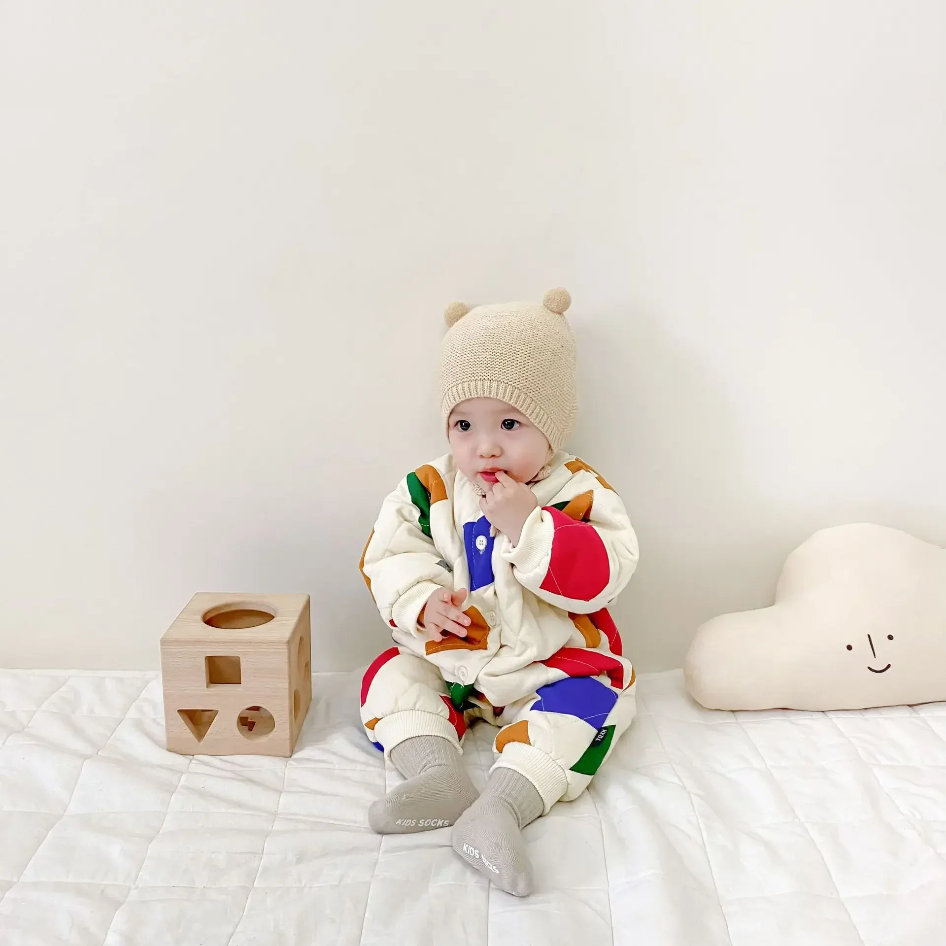 Winter  Baby Boys And Girls Matching Color Plus Cashmere Onesie Crawling Clothes For Children Foreign Style Baby Clothes