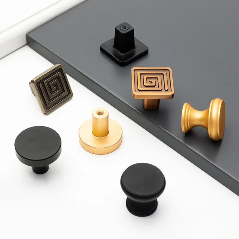 MARUAT Round Cabinet Knobs Kitchen Dresser Drawer Pulls Door Knobs with Screws Suitable for Various Scenes Furniture Hardware