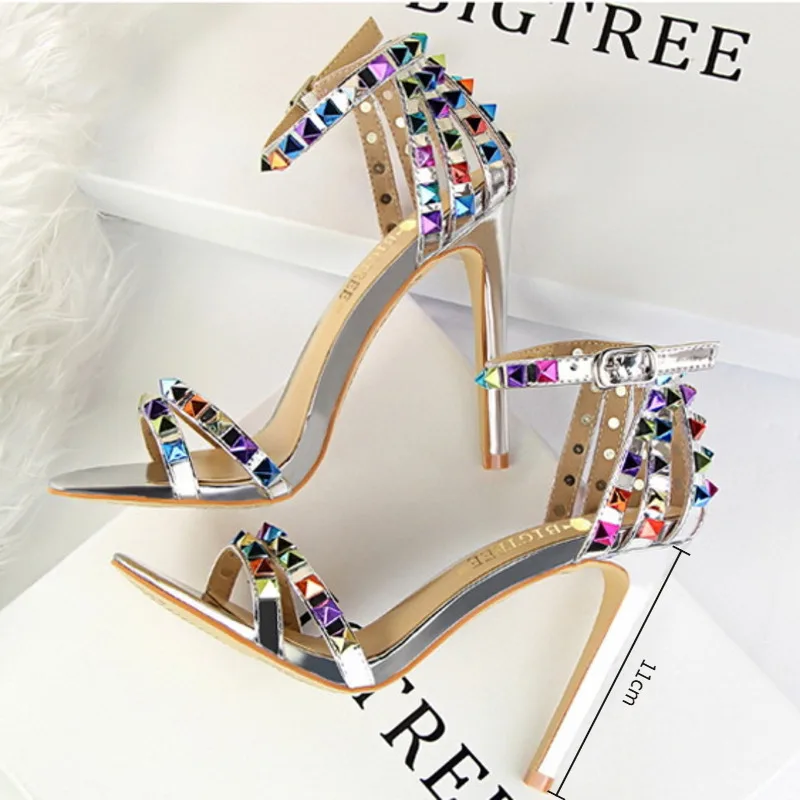 

Women Sexy Sandals Color Rivets Roman Style Heeled Sandals Hollow Out High Heels Stiletto Party Shoes Sandals