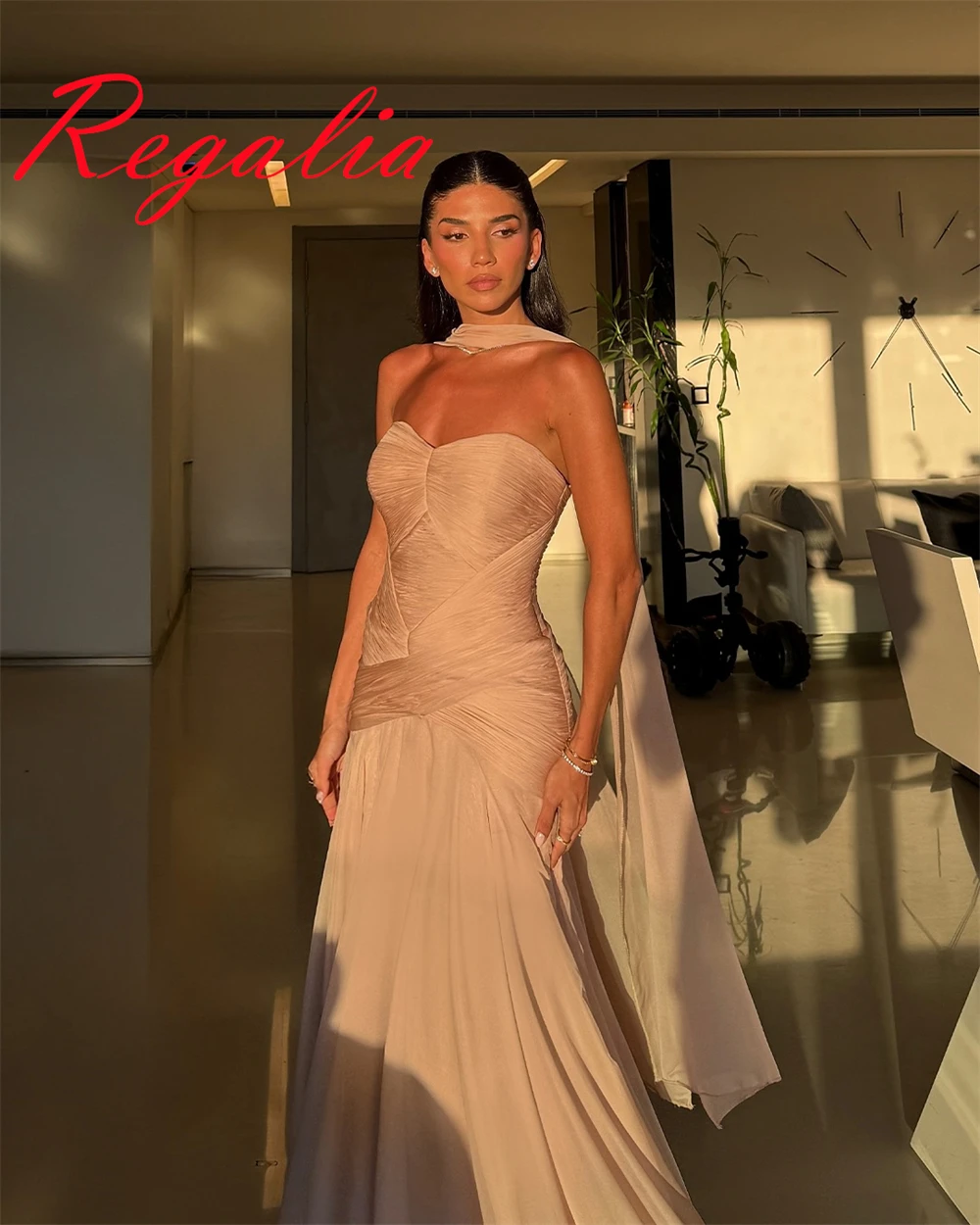 

Customized Romantic Evening Dress Formal Sweetheart Sleeveless Homecoming Dresses Fashion Sweep Train Special Occasion Gowns