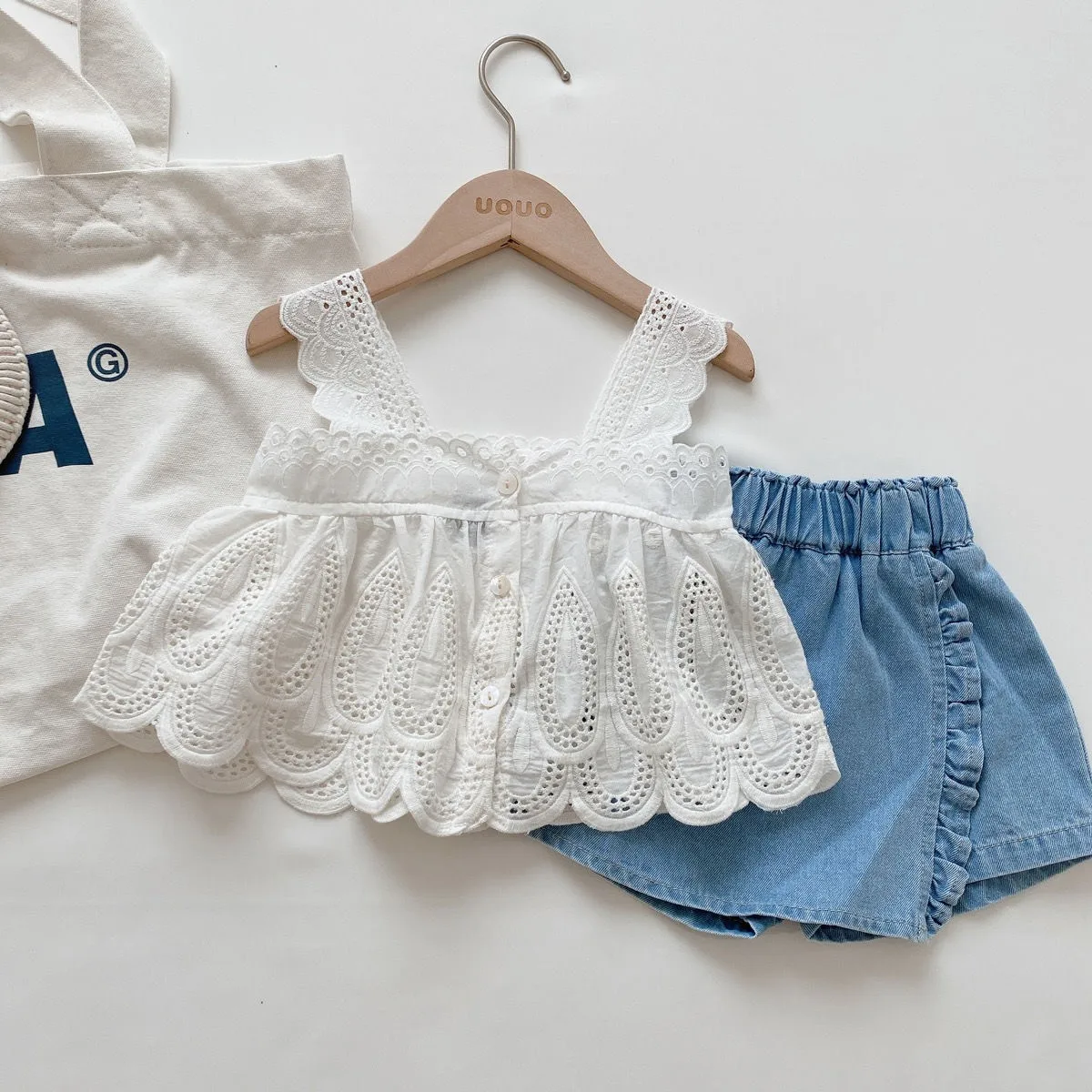

Kids Girls Summer Outfits White Lace Hollow Slip Tee+denim Shorts Infant Baby Girls Suit Vacation Children Girl 2PCS Clothes Set