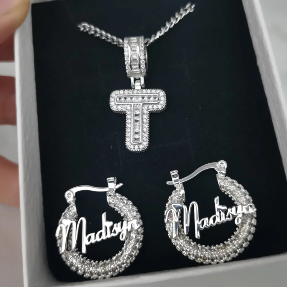 

LeeChee Ice Diamonds Custom Letter Necklace With 22mm Full Zircon Customized Name Earrings Cute Gift For Girls