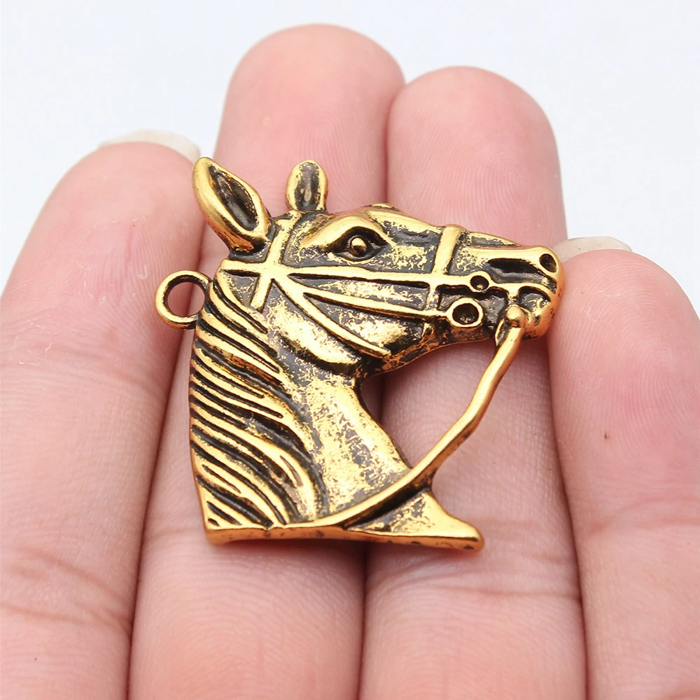 30pcs/lot Jewelry Accessory Retro Alloy Solid Horse Head Shaped DIY Charms Pendants For Earring Necklace