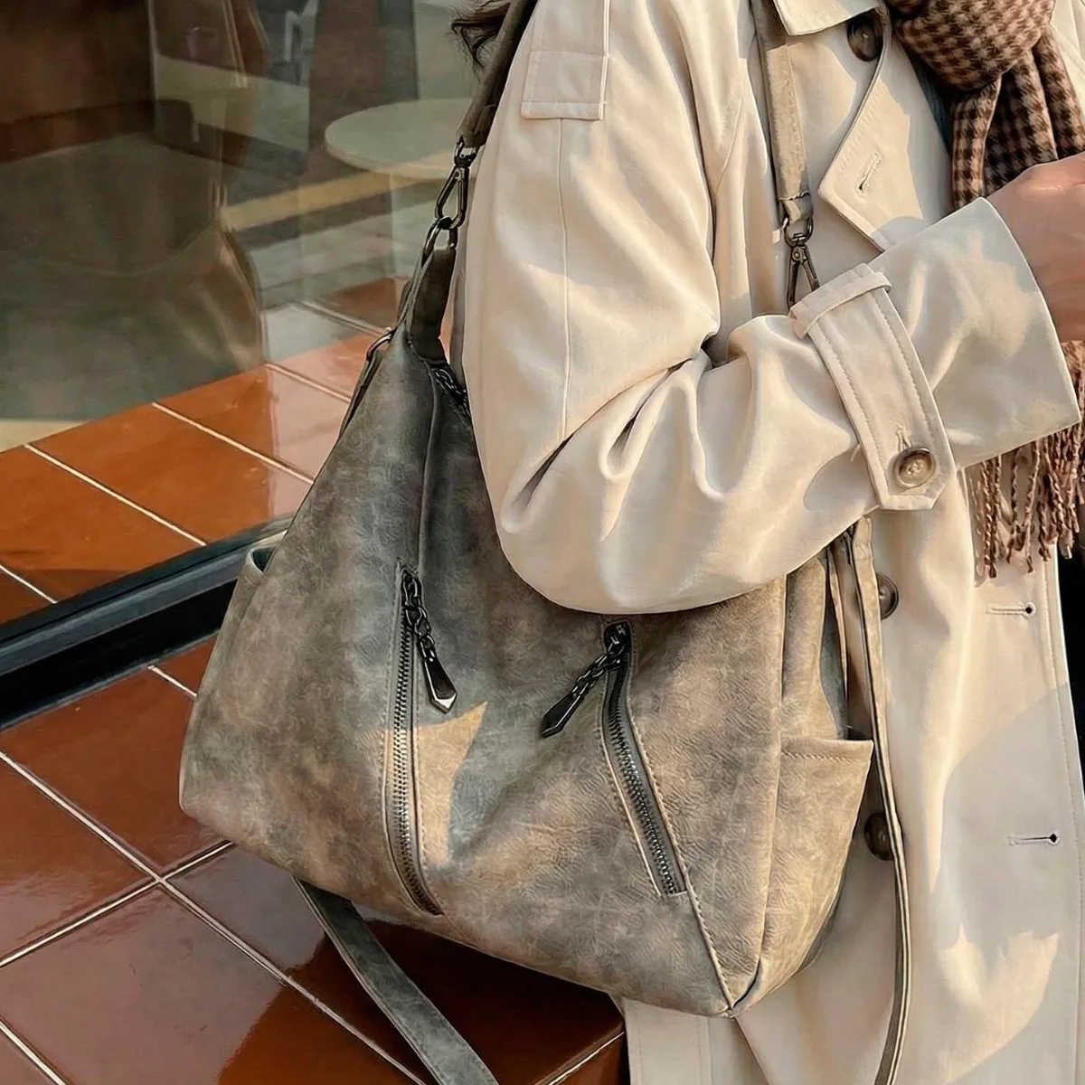 

Underarm bag women's 2026 new high-end fashion casual versatile single shoulder crossbody exquisite commuting handbag