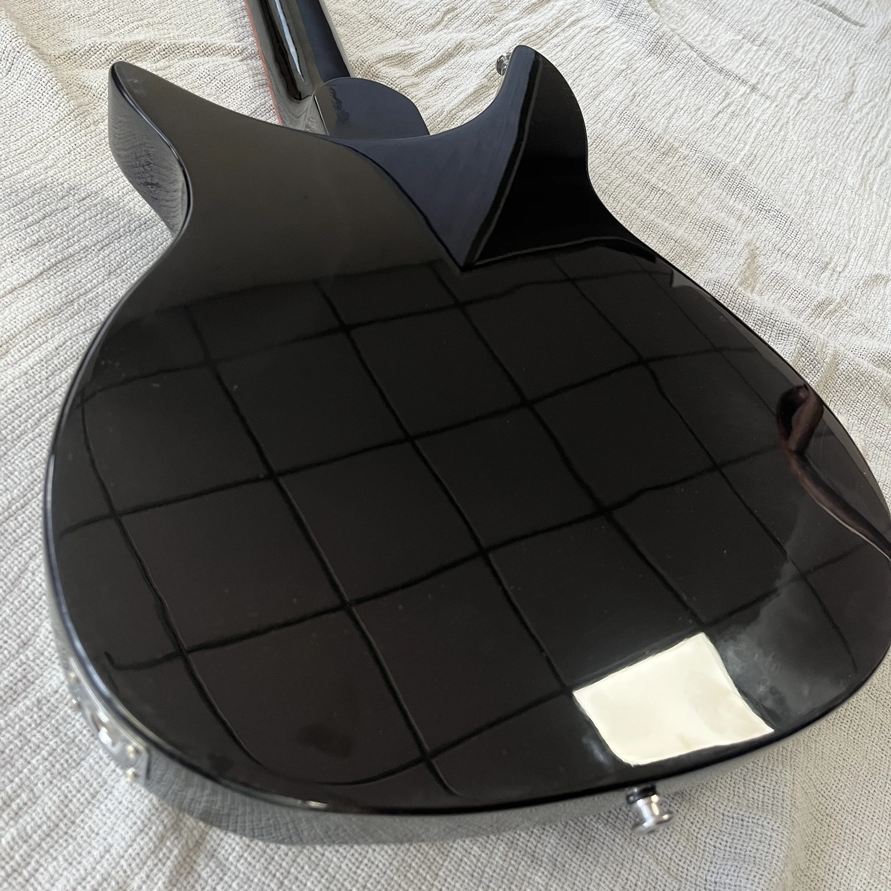 2026 Hot New Black 325 Rick Signature Guitar Chrome Hardware Christmas Gifts Available In US Warehouse Free Shipping