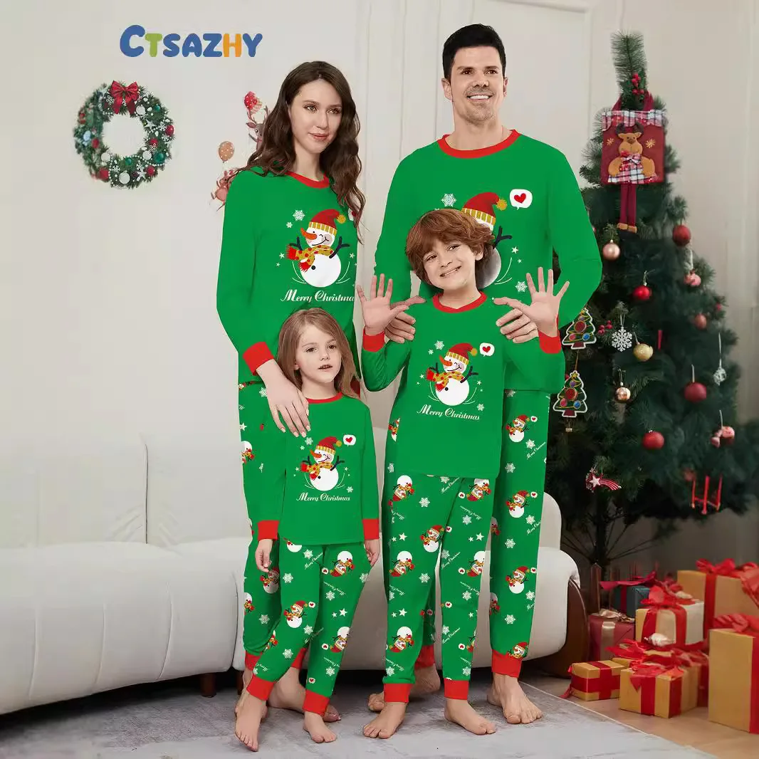 

Christmas Pajamas Family 2024 New Sleepwear for Sleeping Family Parent Child Clothing for Women Men Child Pet Loungewear Family