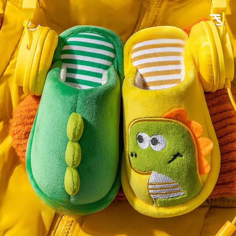 Children Shoe Lovely Antiskid Cotton Slippers Warm Plush Women's Home Slippers Soft Sole Cartoon Indoor Boy Shoes Pantuflas Niño