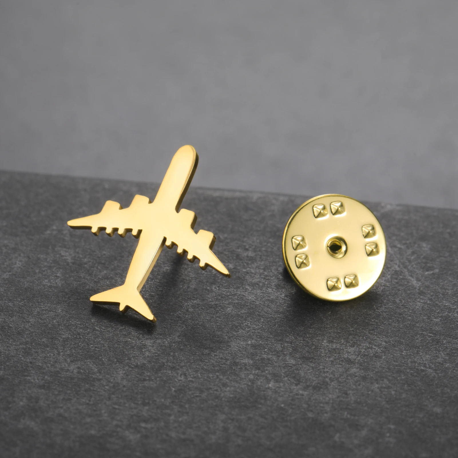 Small Plane Pin Brooch Gift for Woman Men School Bag Gold Color Metal Stainless Steel Breastpin Jewelry