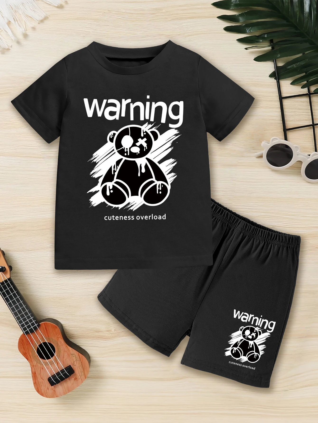2 pieces: Summer Boys Set Cartoon Painted Bear Print Short Sleeve Shorts Casual Outfit